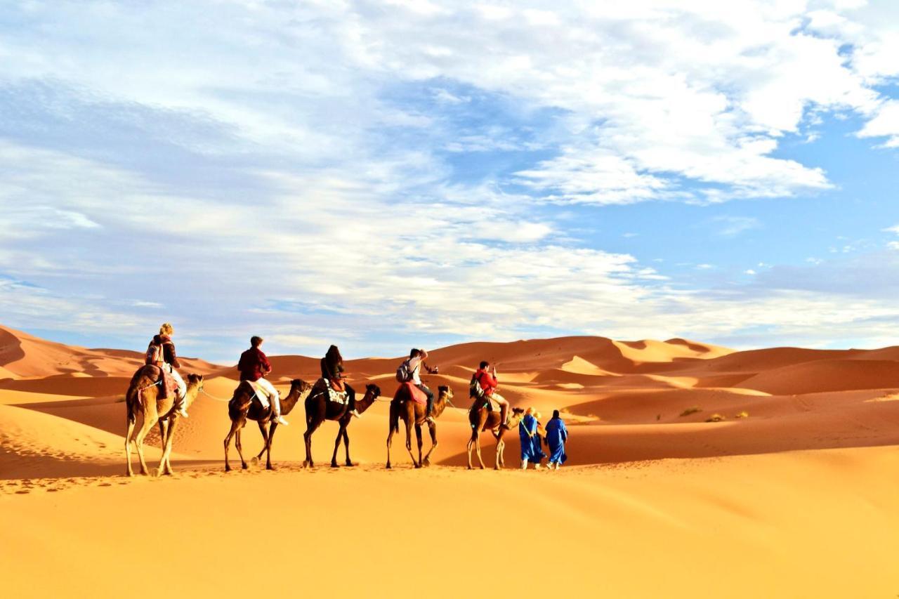 Authentic Riad & Activities Erg M'Hamid Buitenkant foto